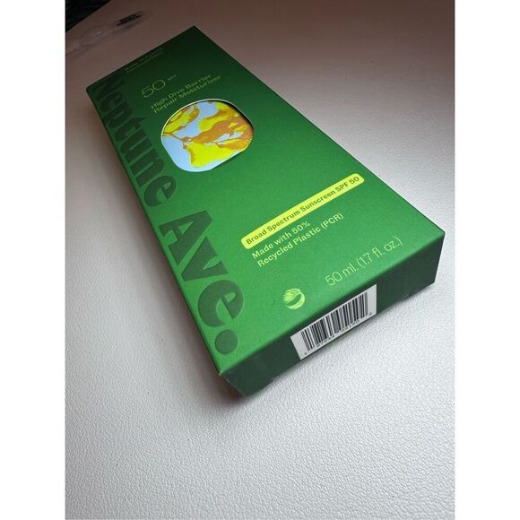 Neptune Ave. High Dive Barrier Repair Moisturizer SPF 50 50ml - Picture 6 of 7